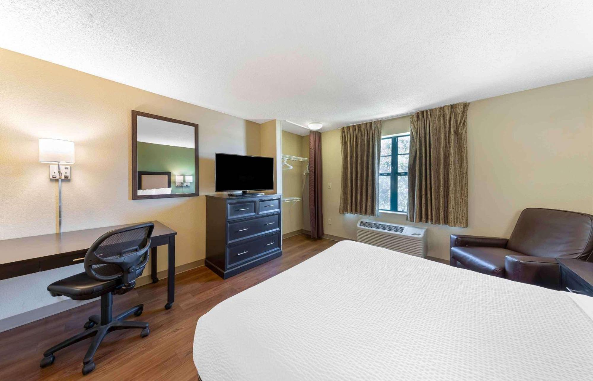 Suburban - Nashville Hotel Brentwood